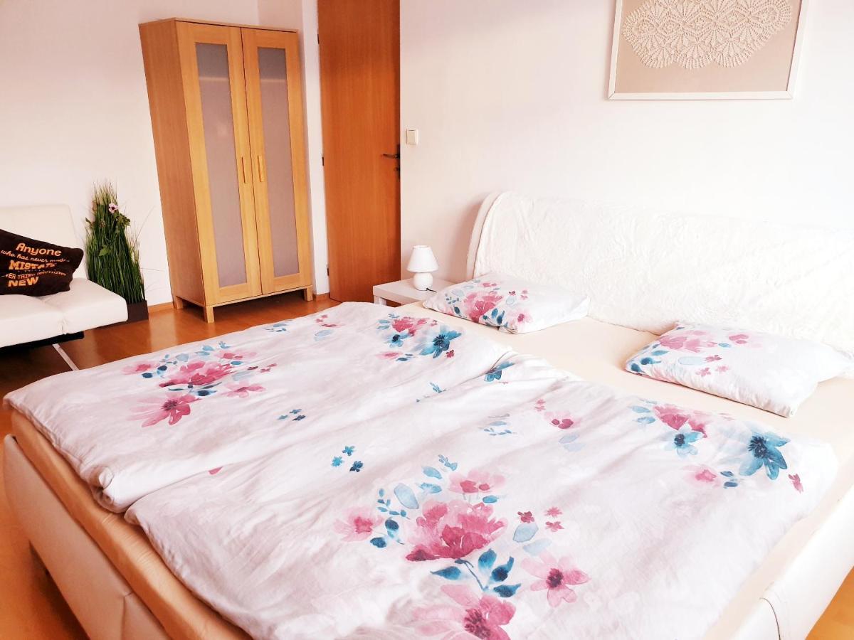 Apartman Terminal, Self Check-In 24 H, Free Parking Μπάνσκα Μπίστριτσα Εξωτερικό φωτογραφία